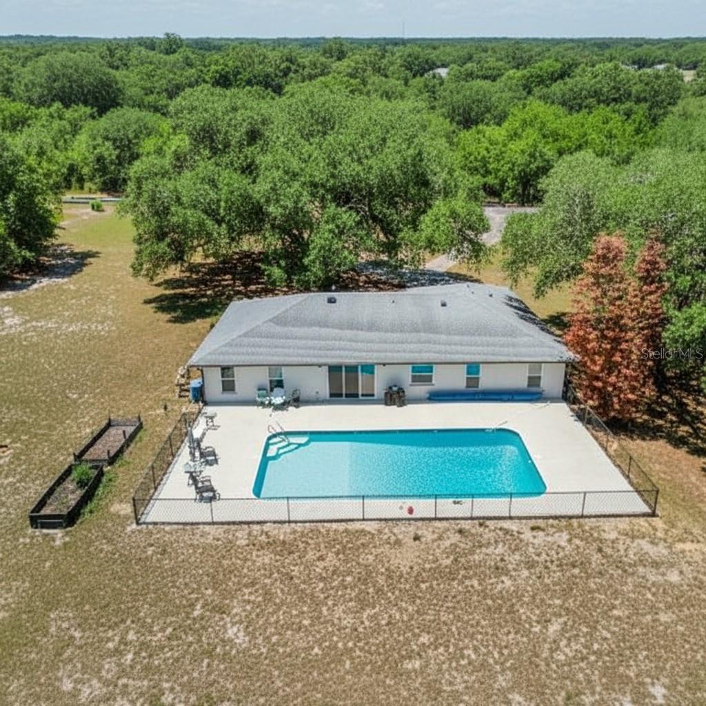 Image 4 of 47 For 17373 130th Avenue