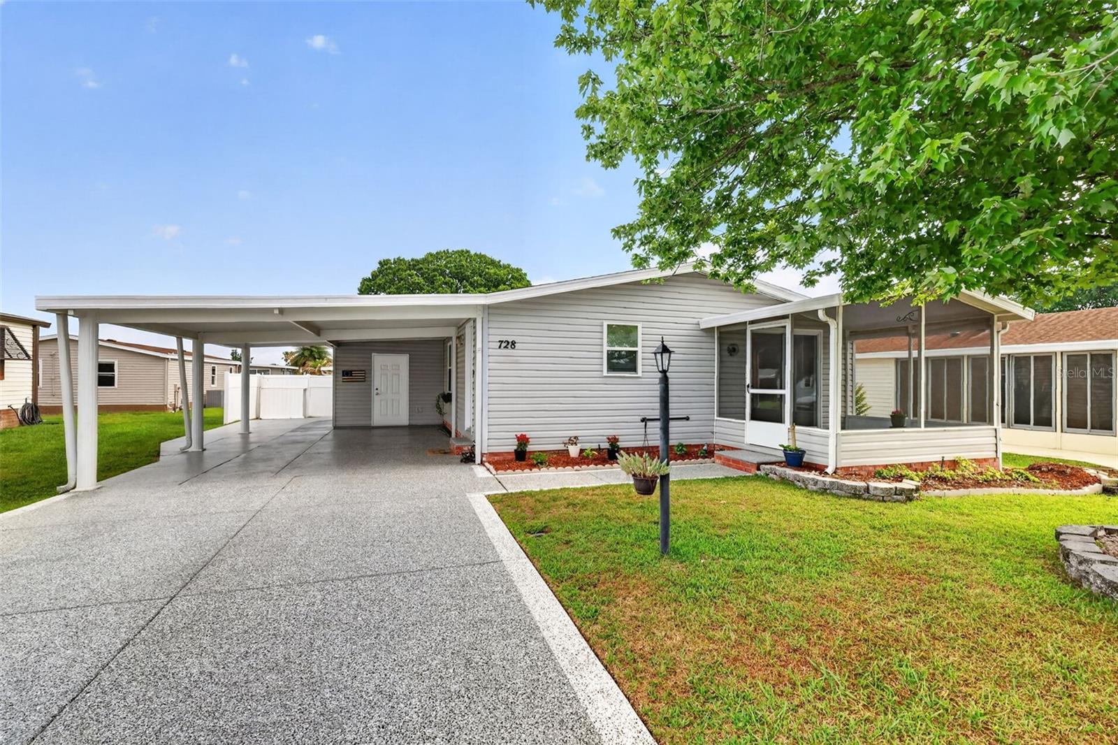 Details for 728 Prado Drive, LADY LAKE, FL 32159