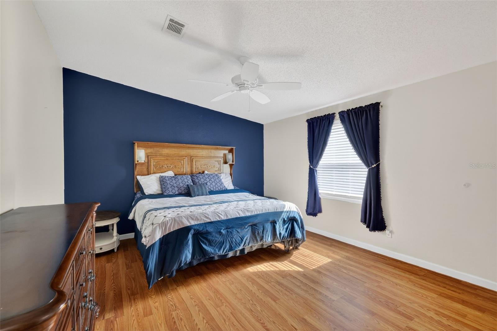 Image 16 of 23 For 728 Prado Drive