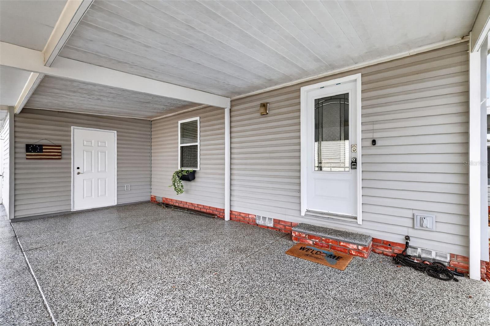 Image 4 of 23 For 728 Prado Drive