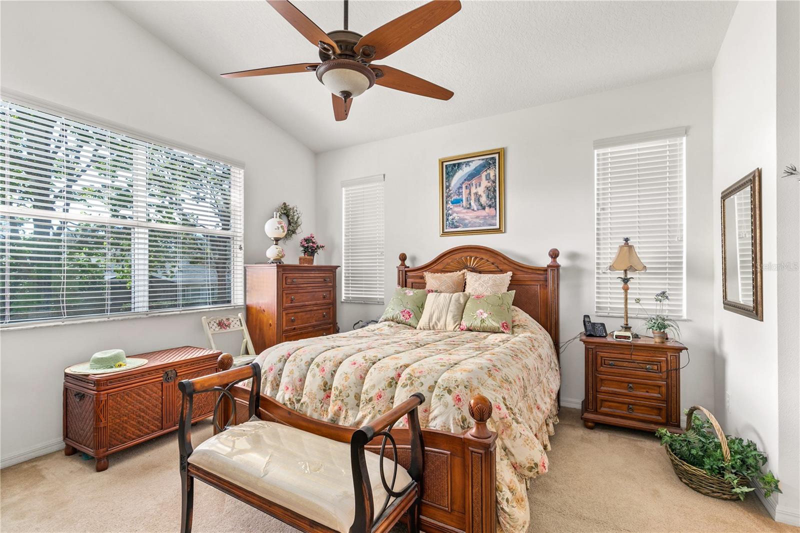 Image 17 of 27 For 112 Flame Vine Way