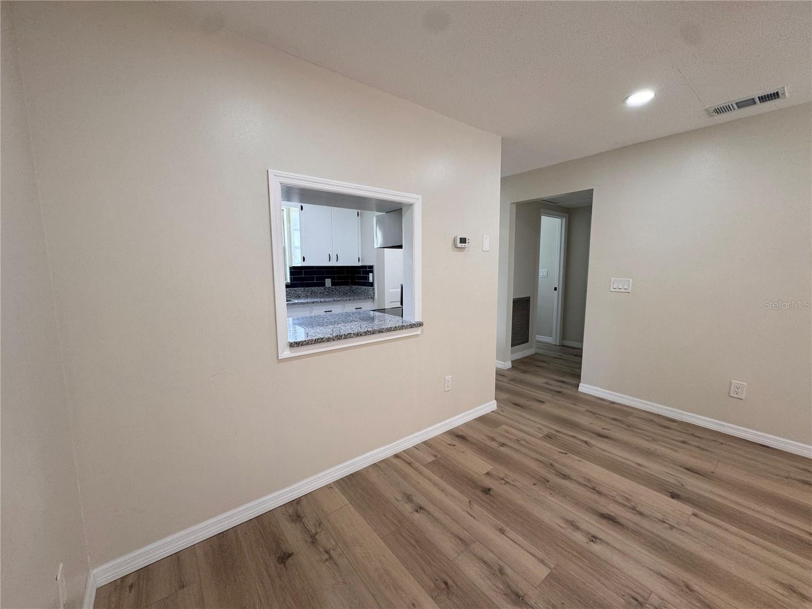 Image 9 of 18 For 791 Lake Avenue 6