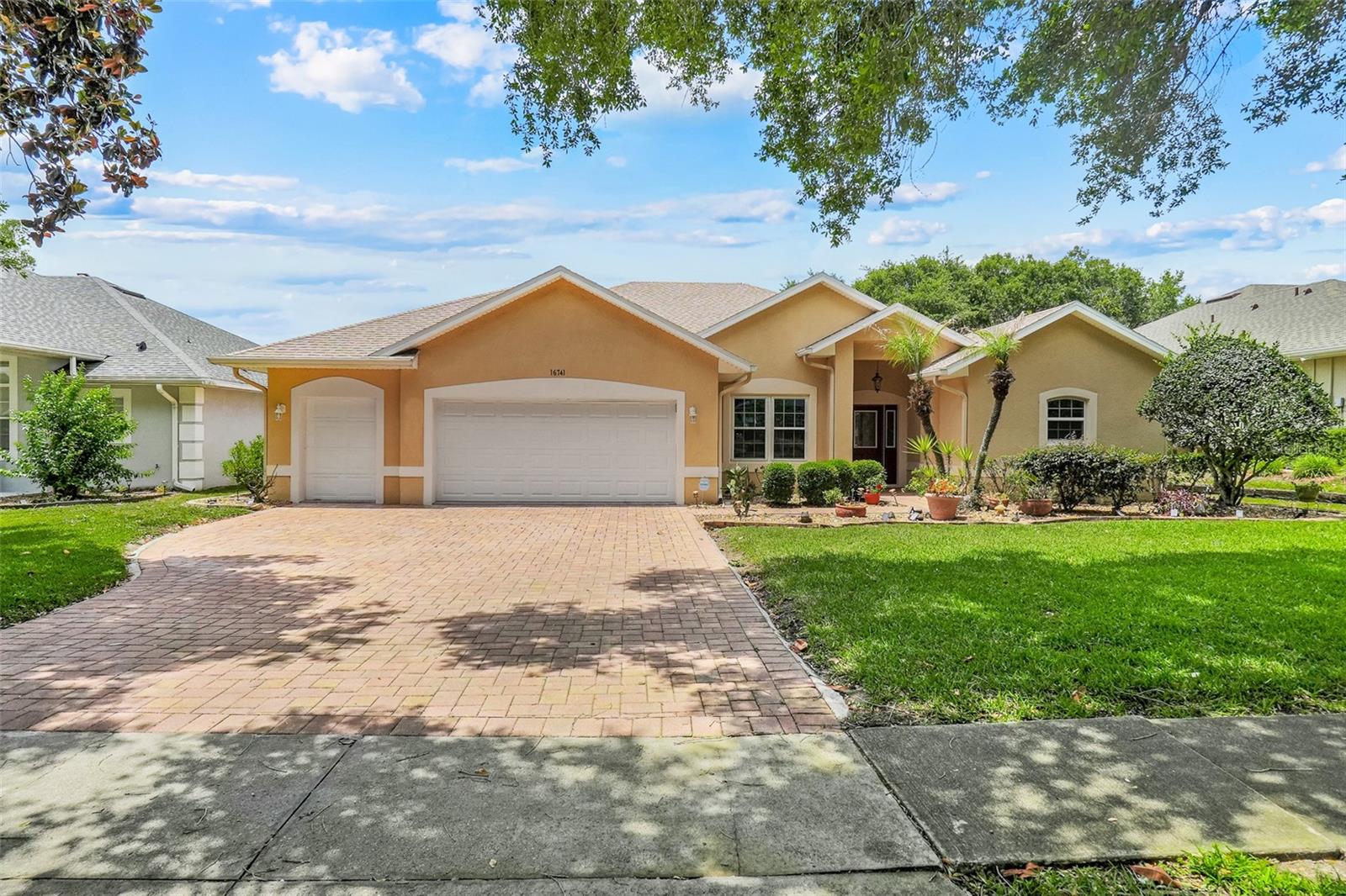 Details for 16741 Tall Grass Lane, CLERMONT, FL 34711