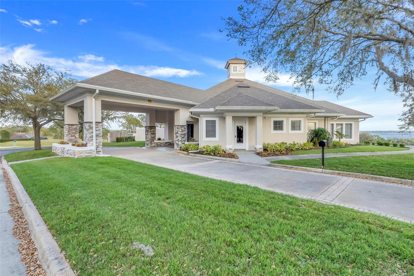 Image 41 of 47 For 16741 Tall Grass Lane