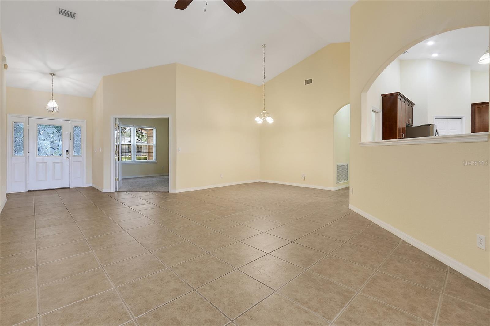 Image 8 of 47 For 16741 Tall Grass Lane