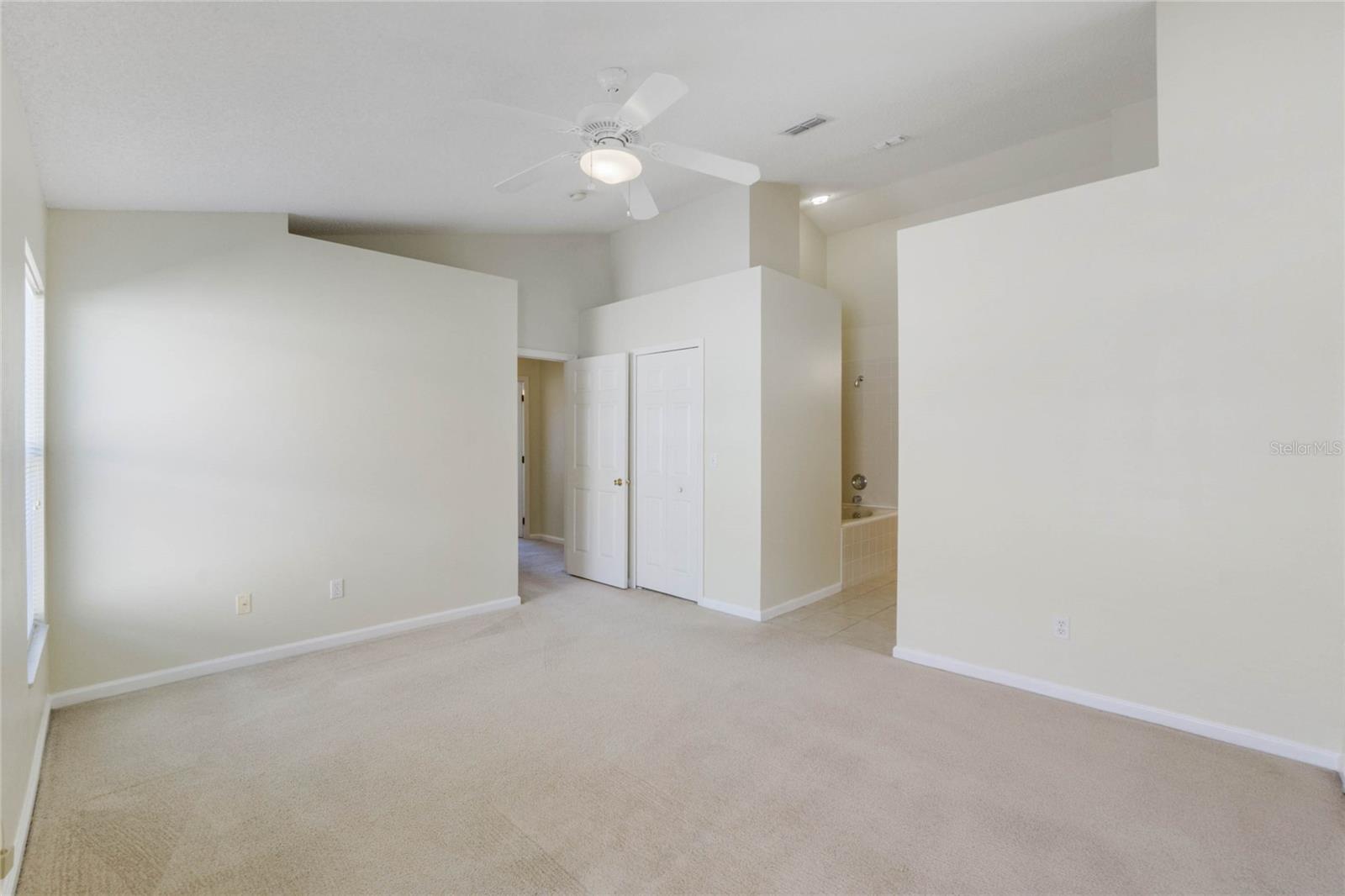 Image 13 of 29 For 15929 Bay Vista Drive