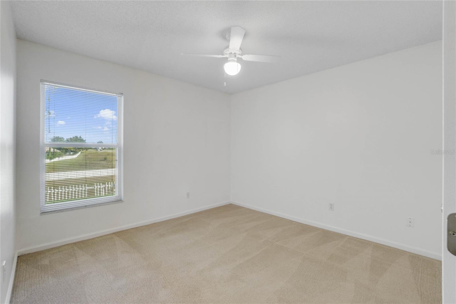 Image 18 of 29 For 15929 Bay Vista Drive