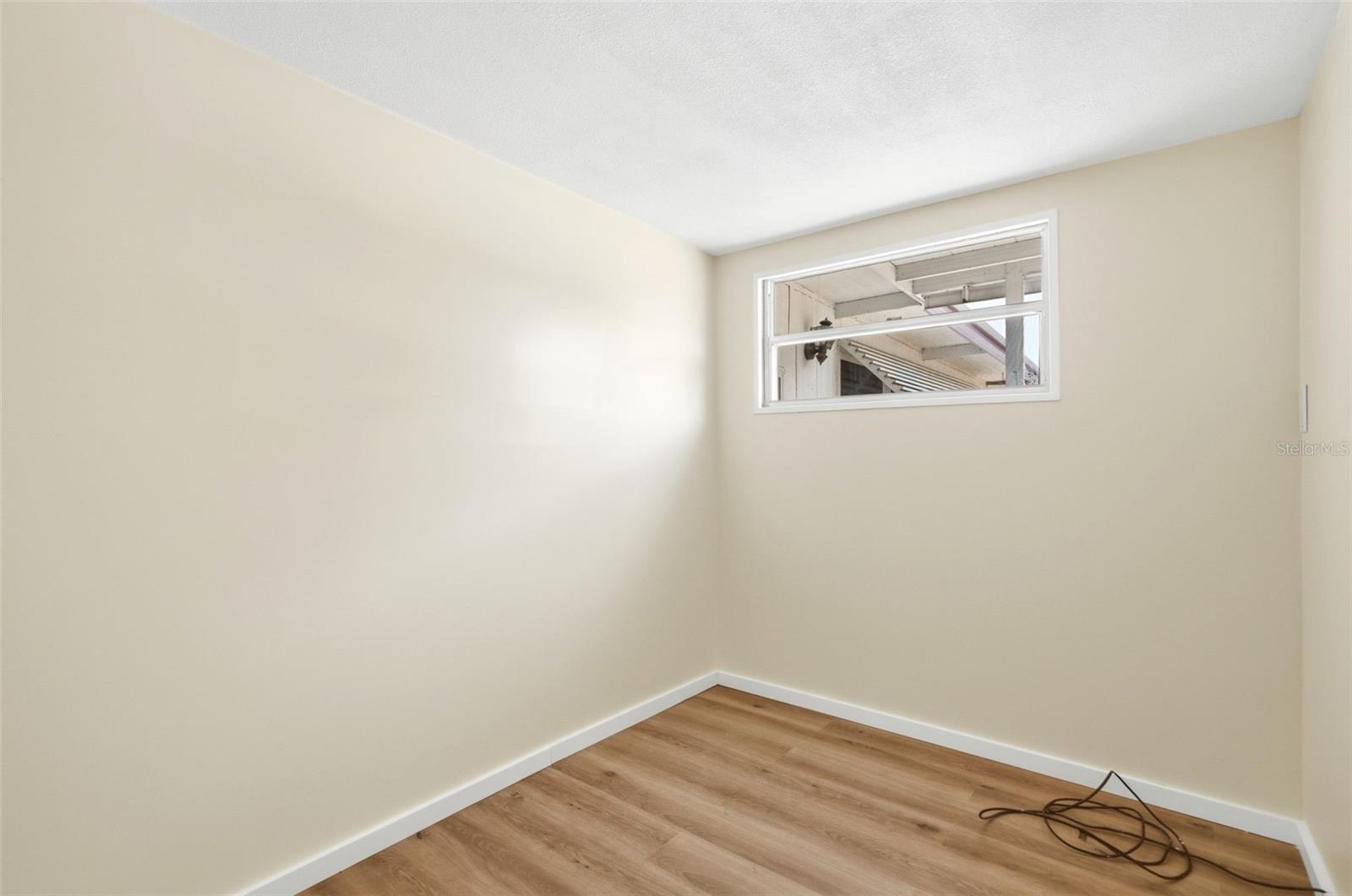 Image 26 of 35 For 14742 Mandarin Street