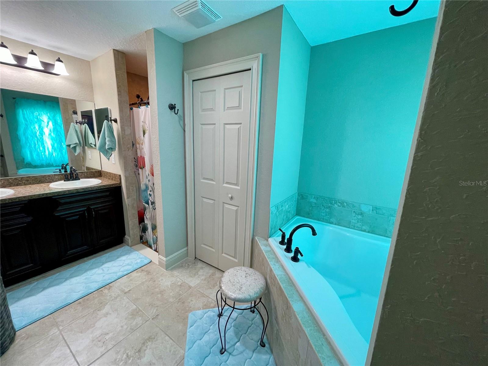 Image 38 of 56 For 3920 142nd Street