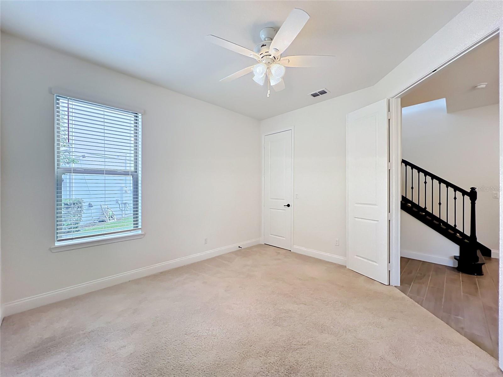 Image 13 of 100 For 8409 Vivaro Isle Way