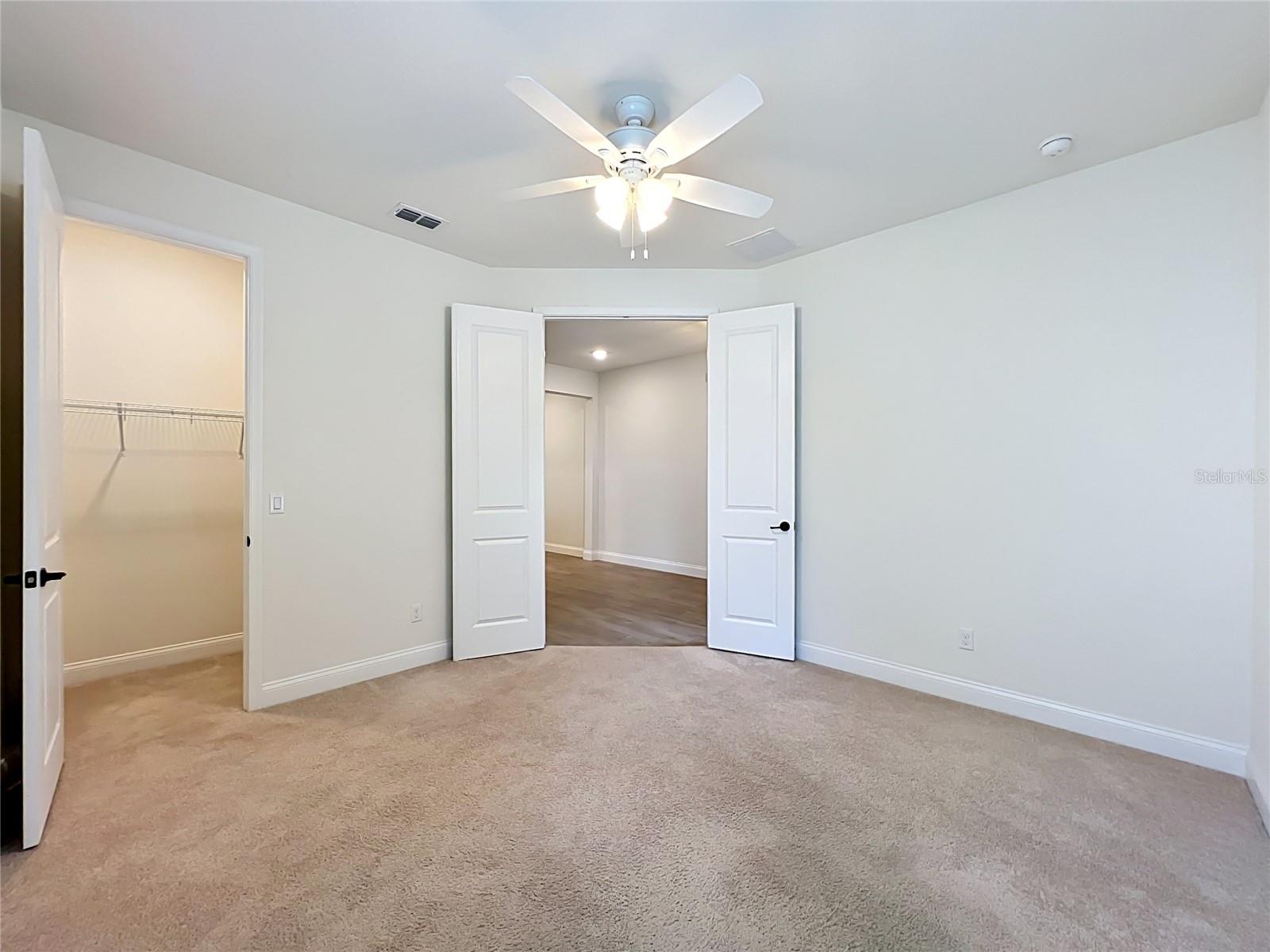 Image 14 of 100 For 8409 Vivaro Isle Way