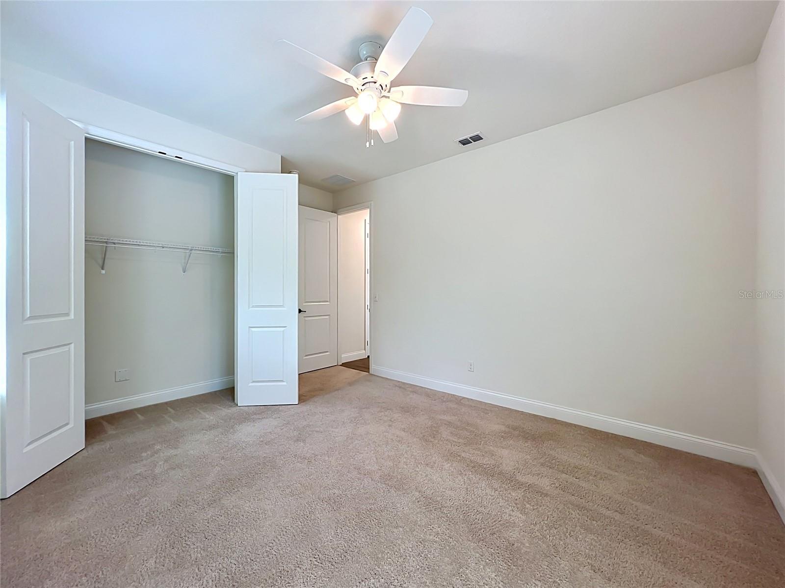 Image 43 of 100 For 8409 Vivaro Isle Way
