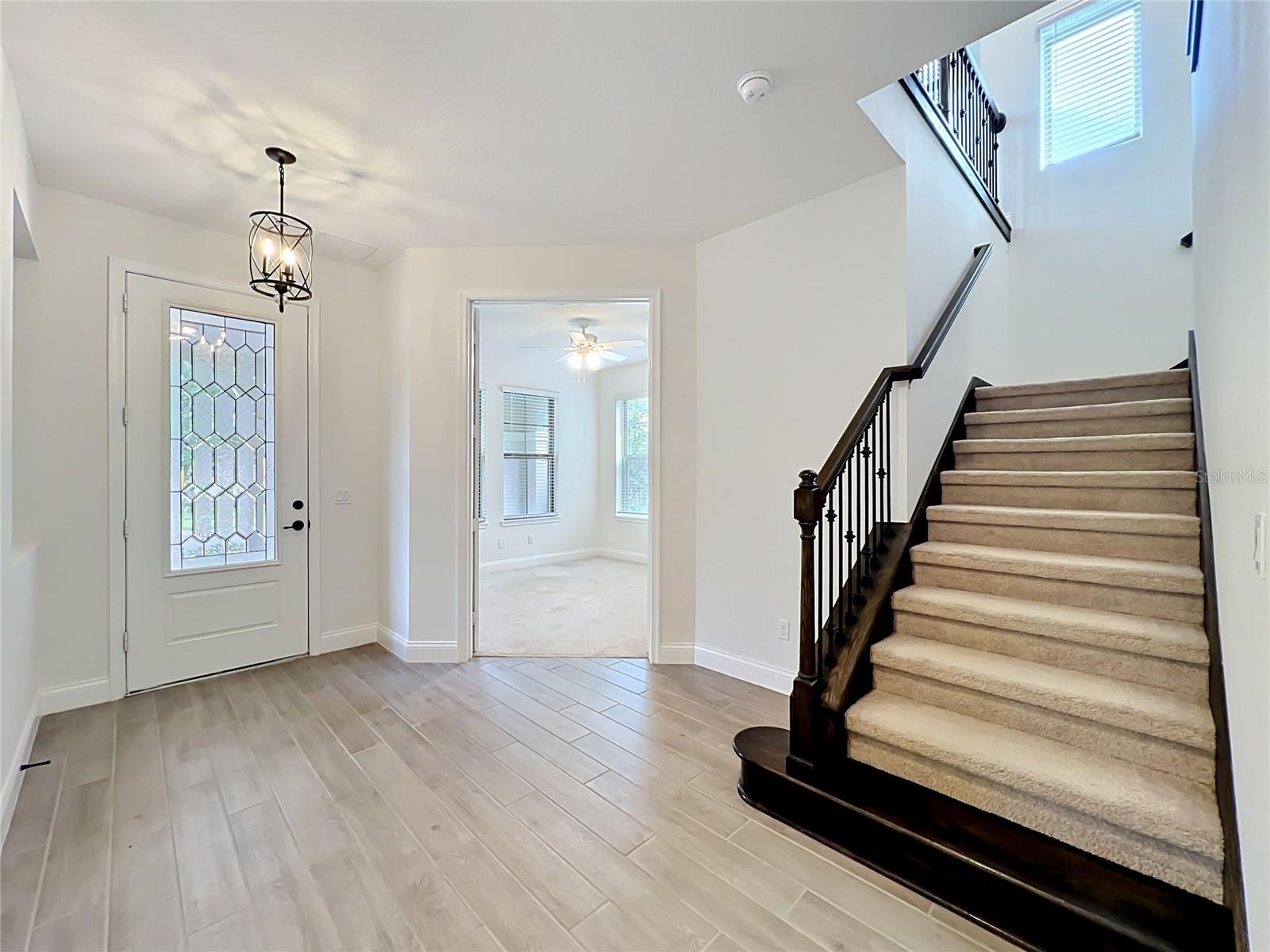 Image 47 of 100 For 8409 Vivaro Isle Way
