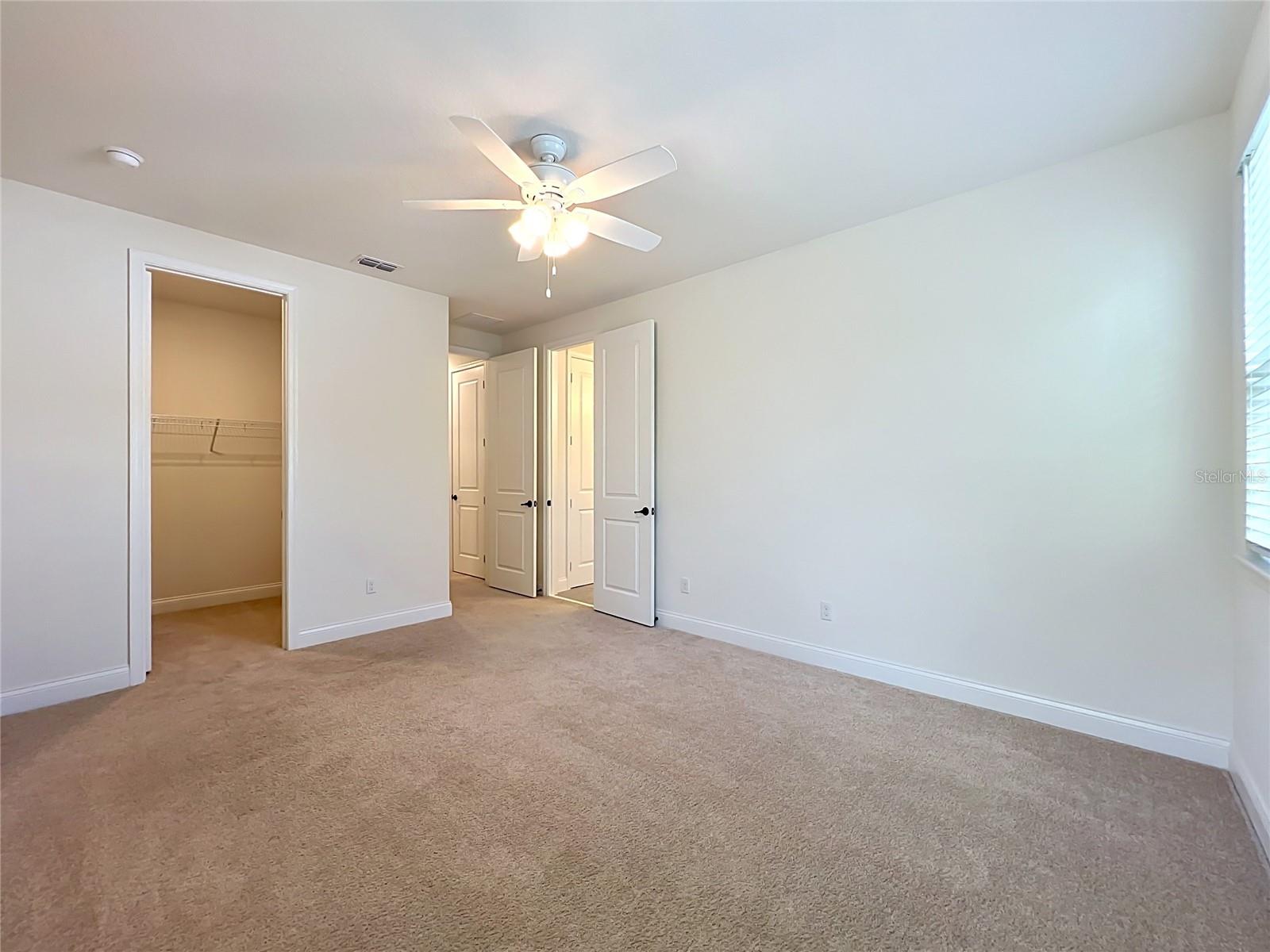Image 59 of 100 For 8409 Vivaro Isle Way