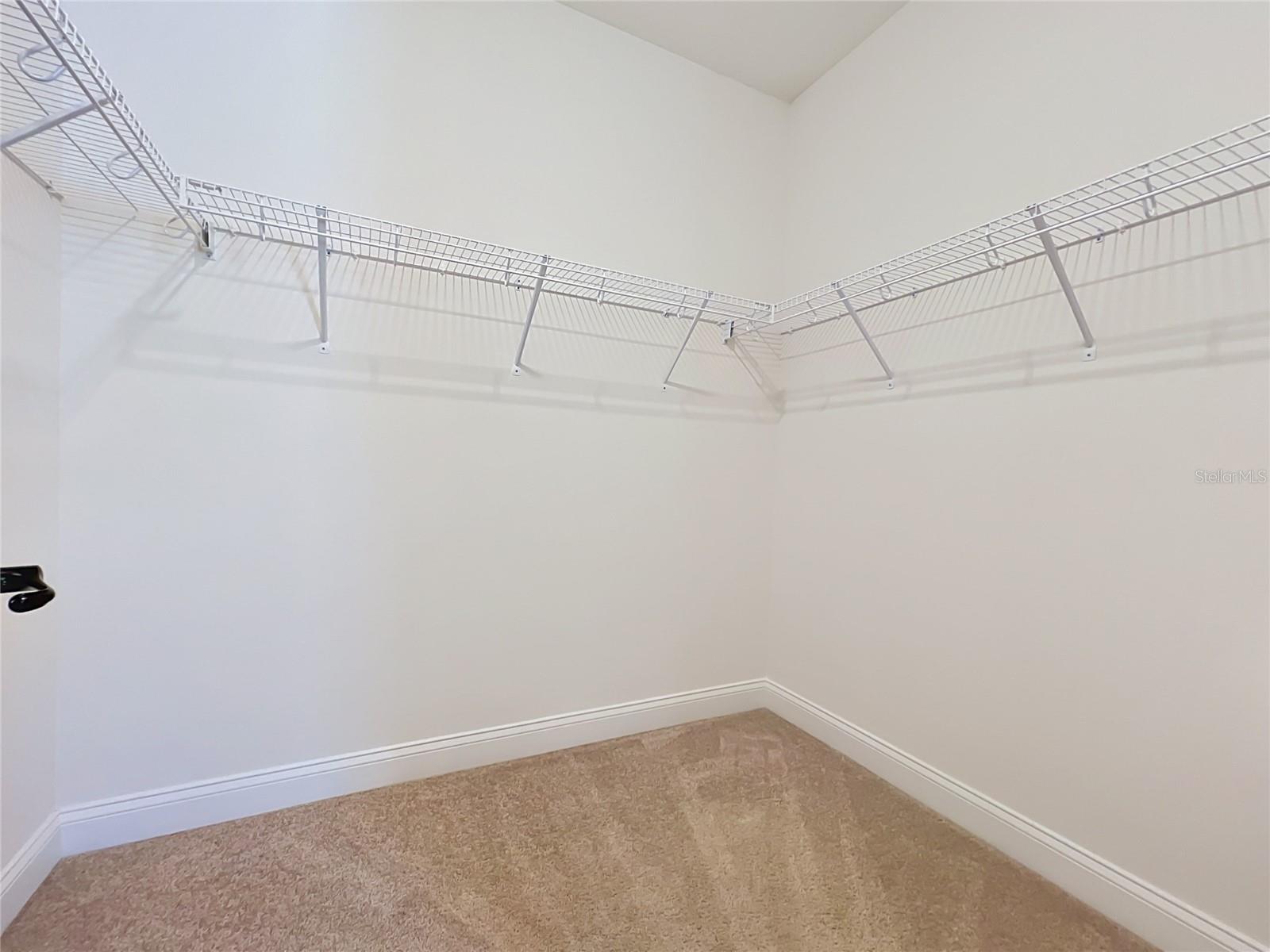 Image 61 of 100 For 8409 Vivaro Isle Way