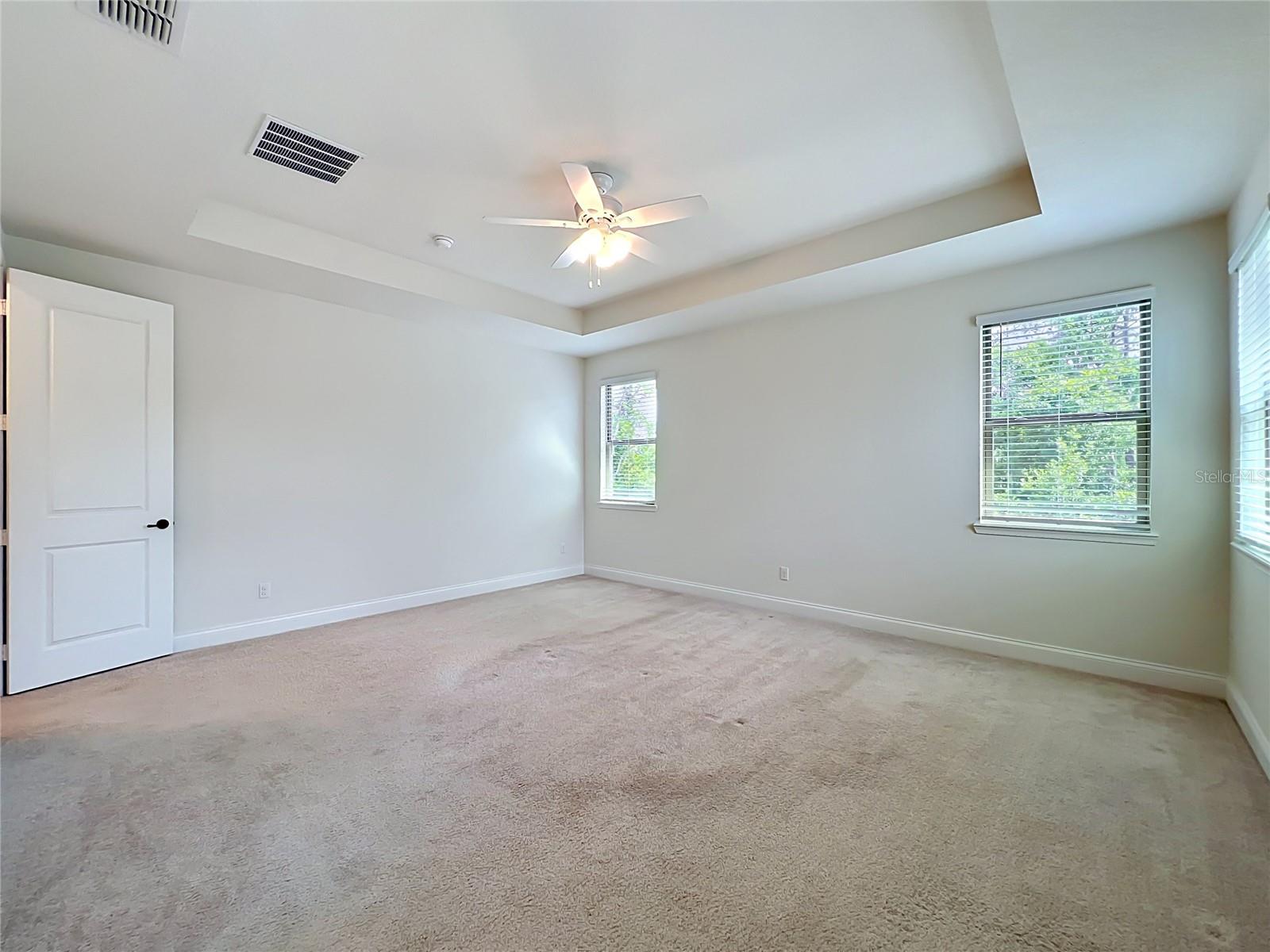 Image 69 of 100 For 8409 Vivaro Isle Way