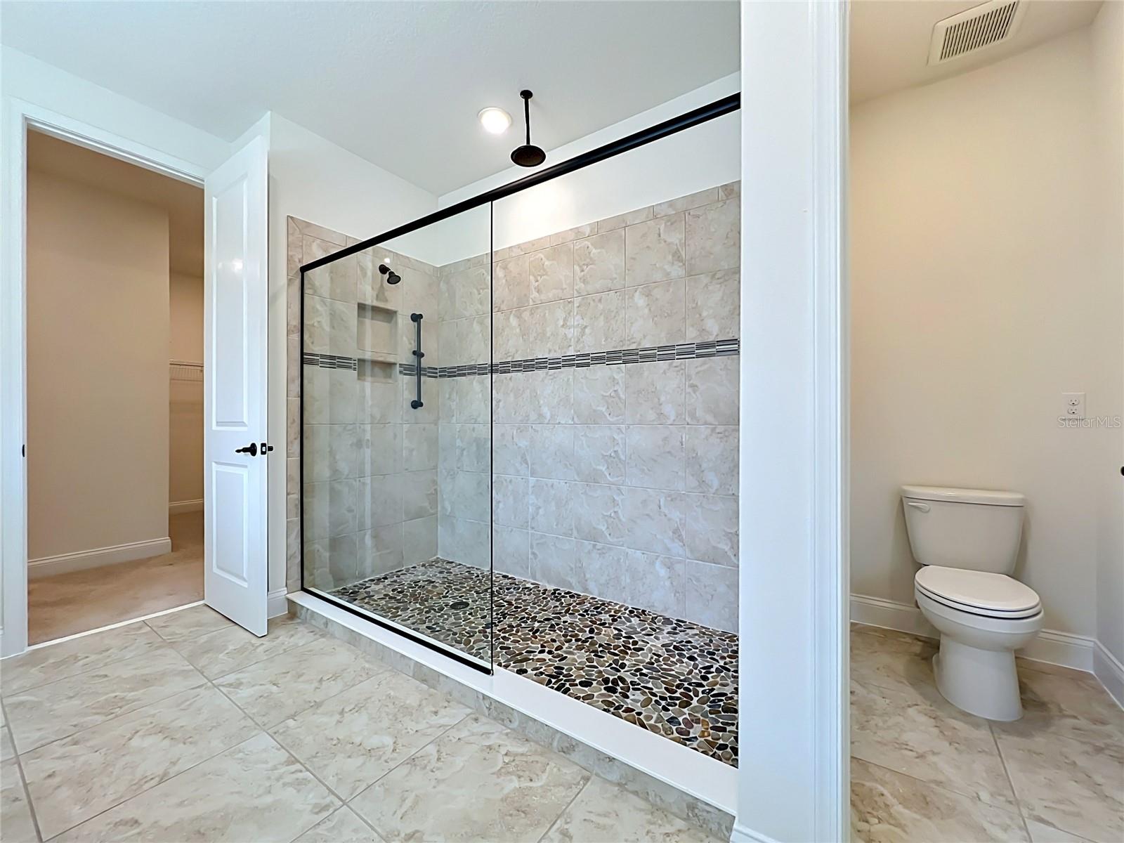 Image 72 of 100 For 8409 Vivaro Isle Way