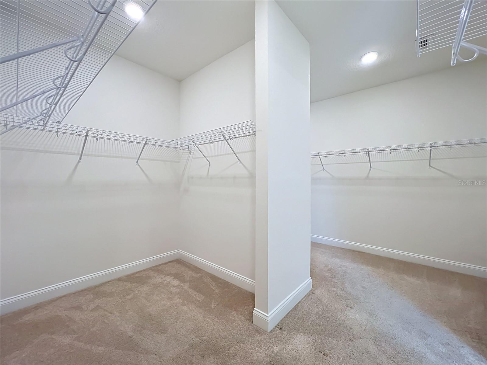 Image 77 of 100 For 8409 Vivaro Isle Way