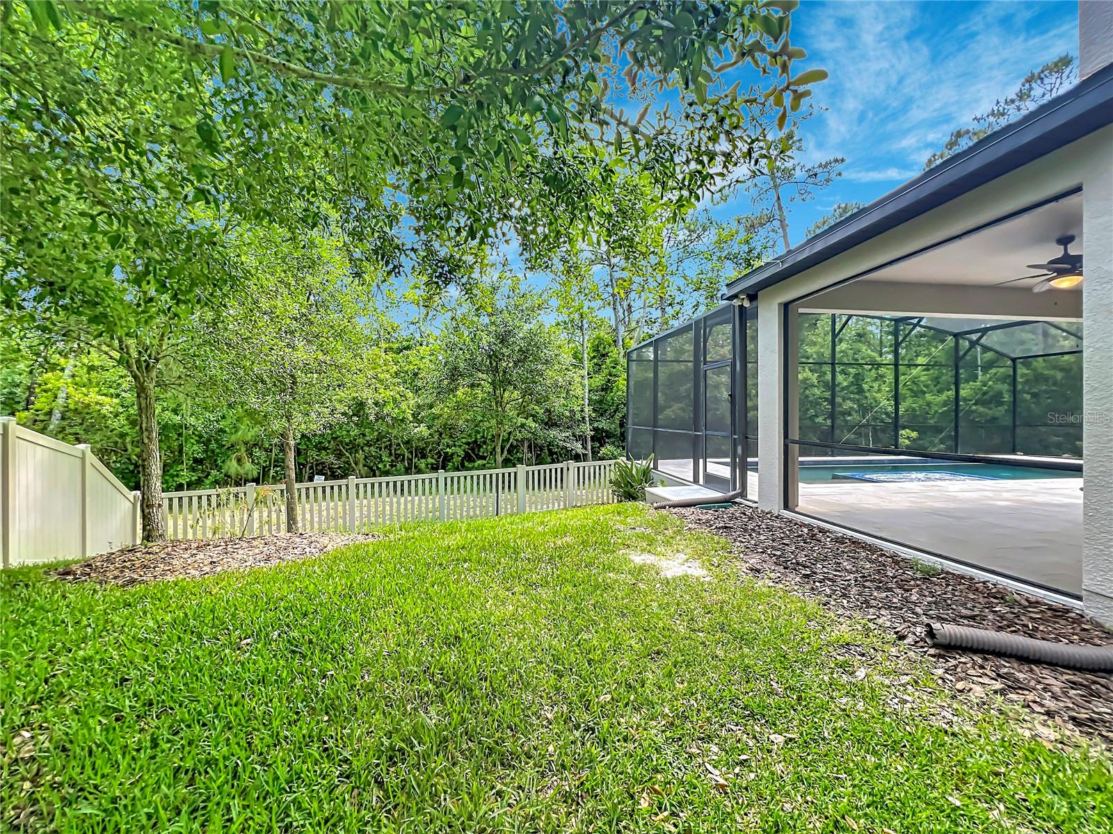 Image 93 of 100 For 8409 Vivaro Isle Way