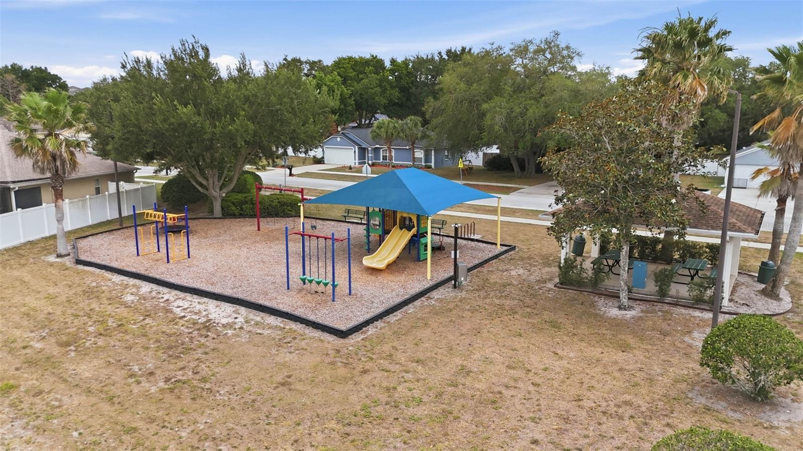 Image 33 of 34 For 812 Shore Breeze Way