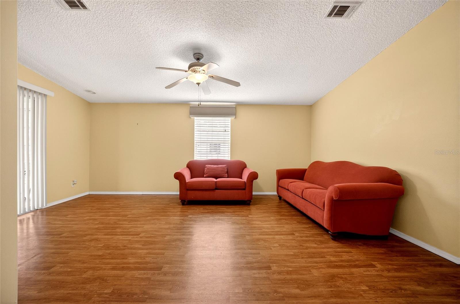 Image 14 of 87 For 1222 Zapata Place
