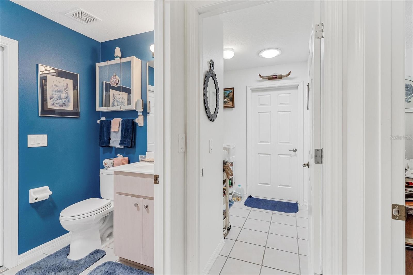 Image 36 of 78 For 6274 Sailboat Avenue