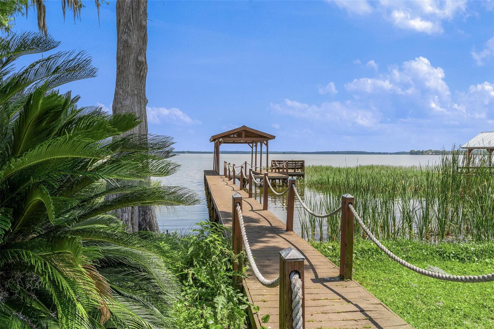 Image 46 of 78 For 6274 Sailboat Avenue