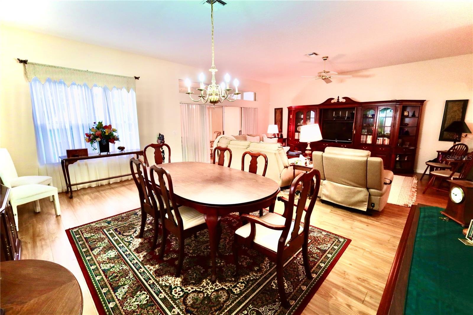 Image 7 of 16 For 532 Carrera Drive