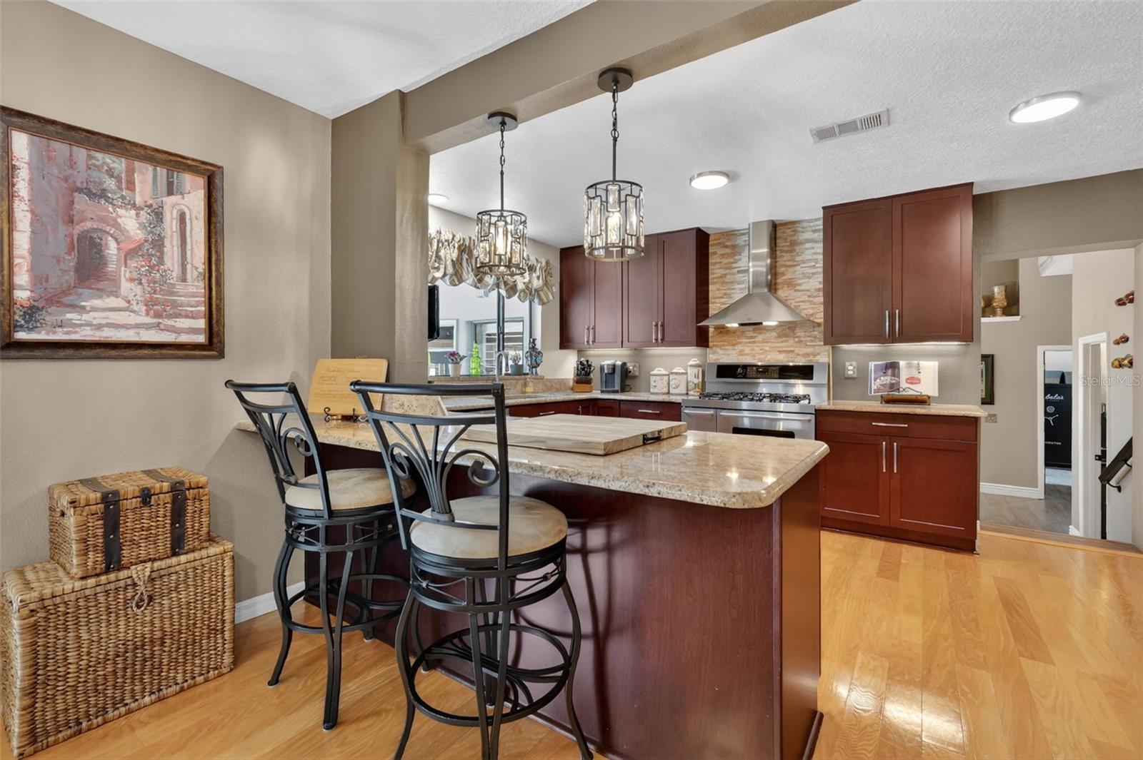 Image 11 of 83 For 32739 Lake Eustis Drive