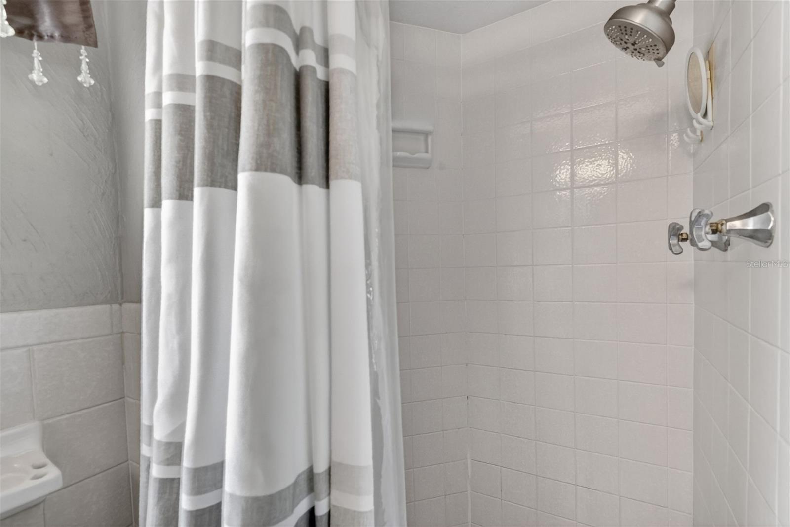 Image 41 of 83 For 32739 Lake Eustis Drive