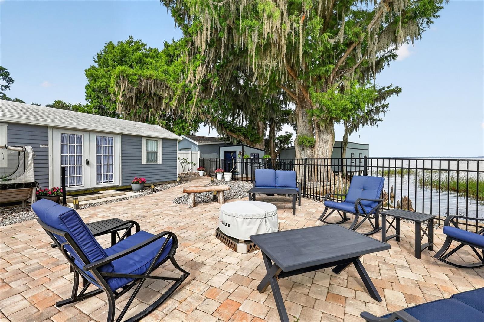 Image 58 of 83 For 32739 Lake Eustis Drive