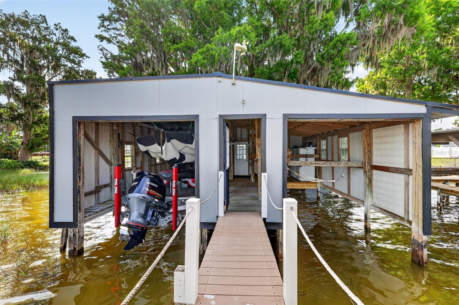 Image 68 of 83 For 32739 Lake Eustis Drive