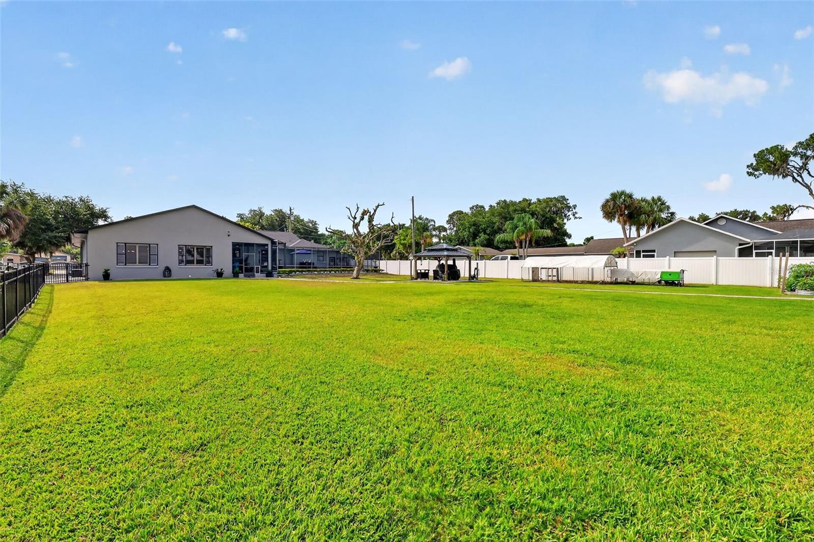 Image 71 of 83 For 32739 Lake Eustis Drive