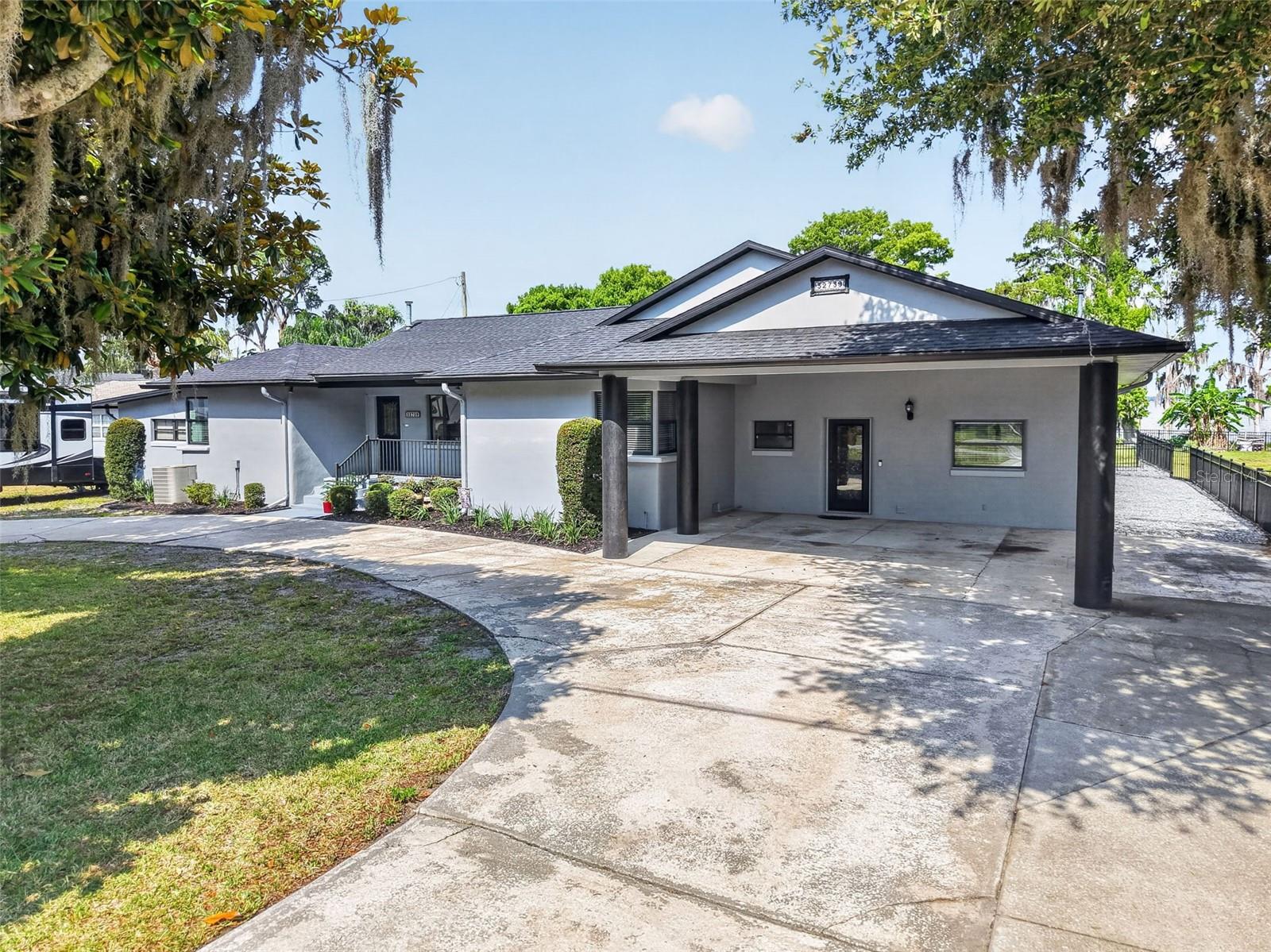 Image 75 of 83 For 32739 Lake Eustis Drive