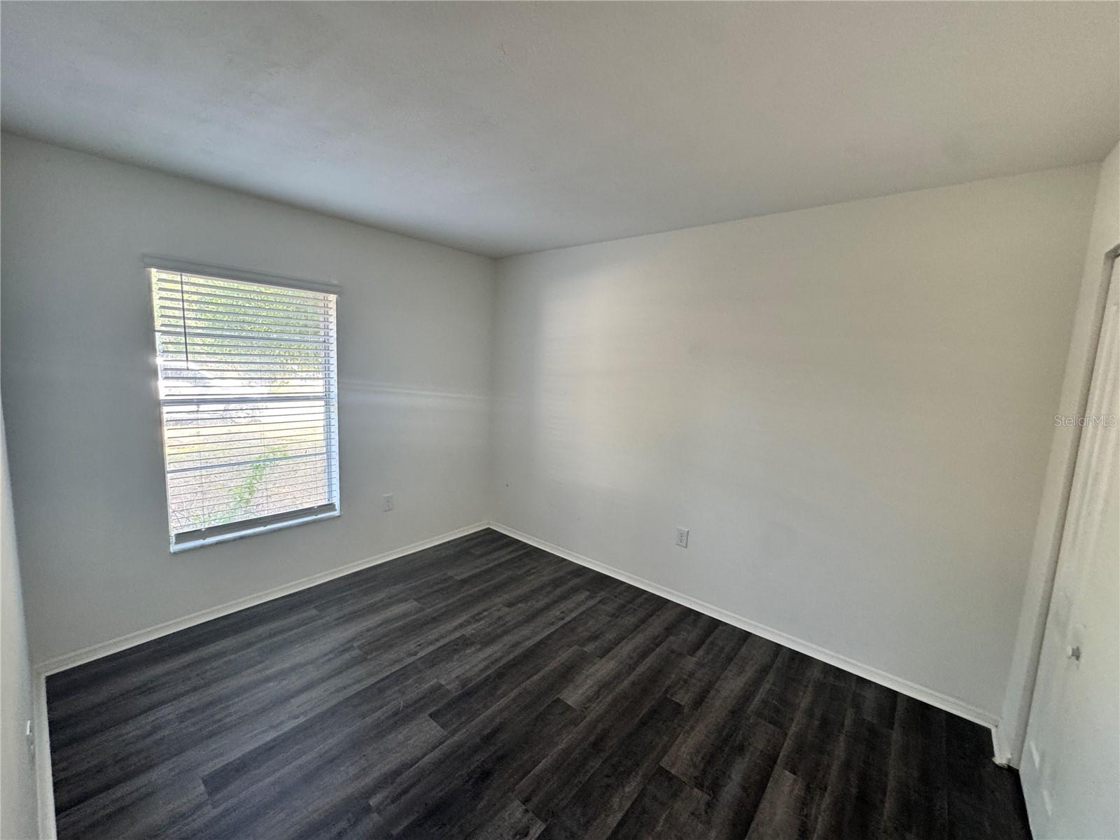 Image 10 of 13 For 316 Primrose Lane