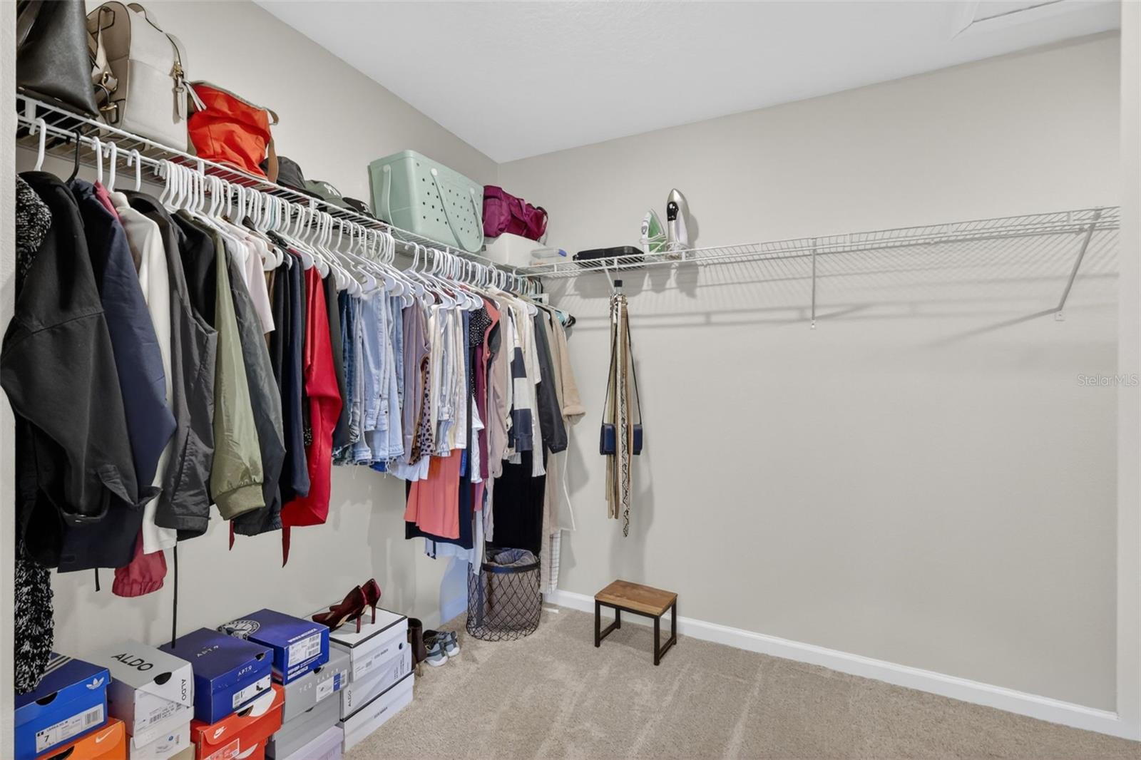Image 21 of 53 For 3710 Malad Way