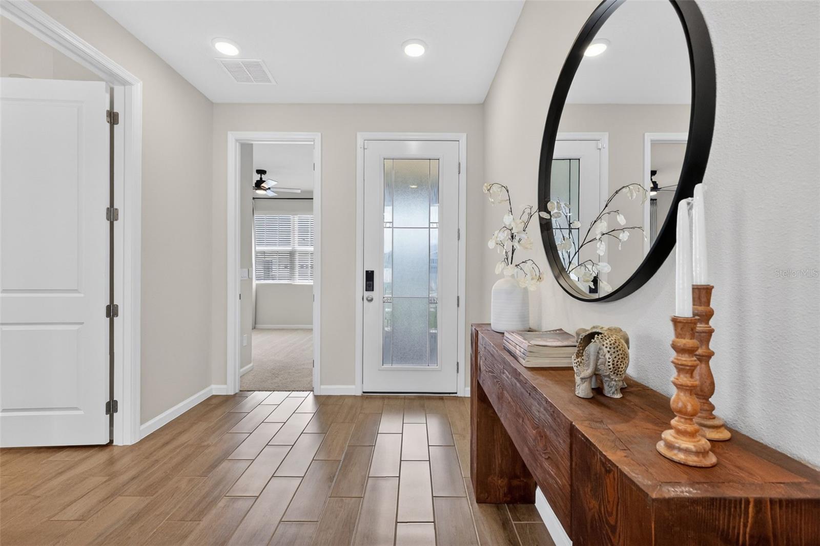 Image 4 of 53 For 3710 Malad Way