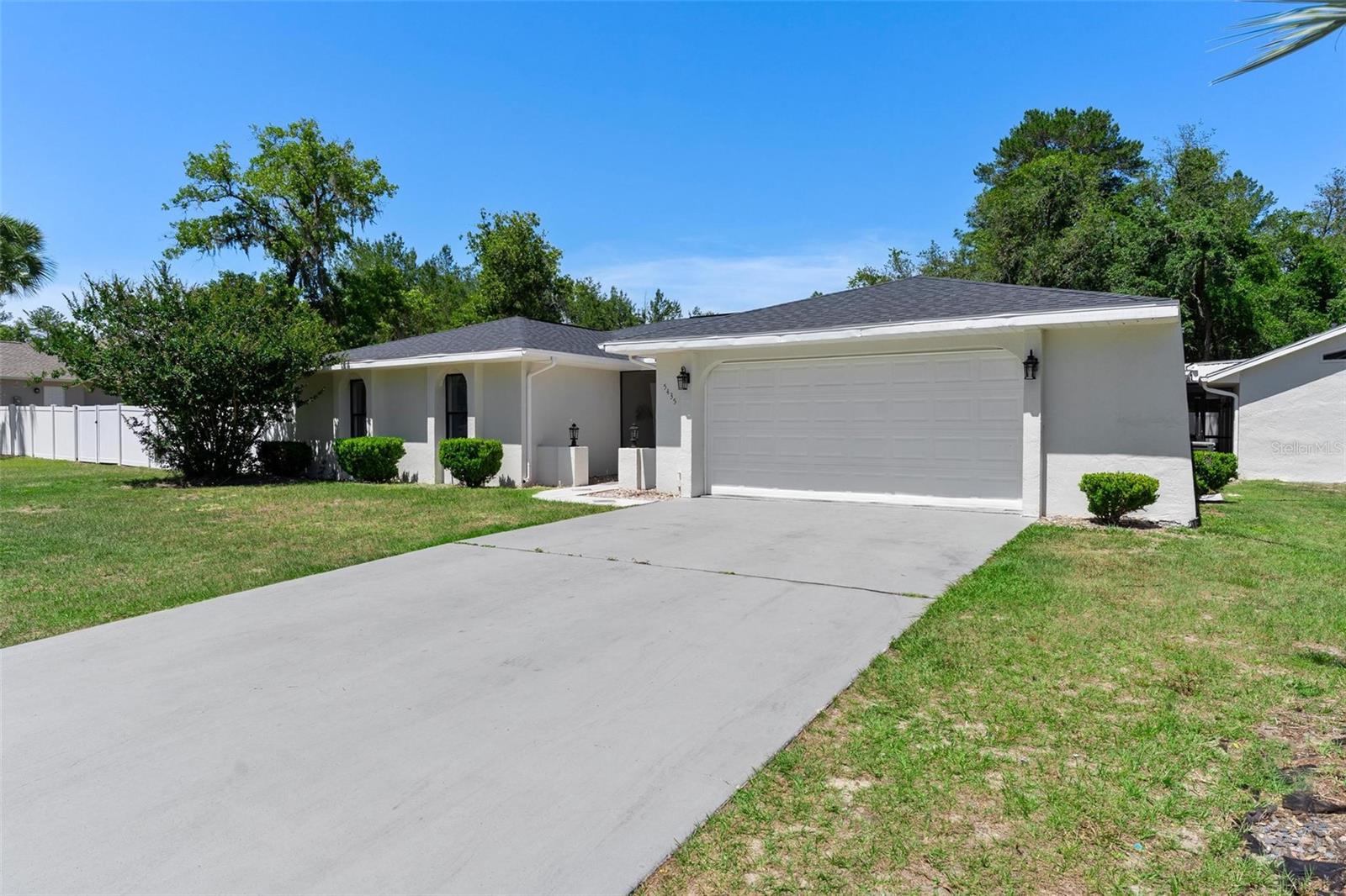 Image 2 of 53 For 5435 165th Street Road