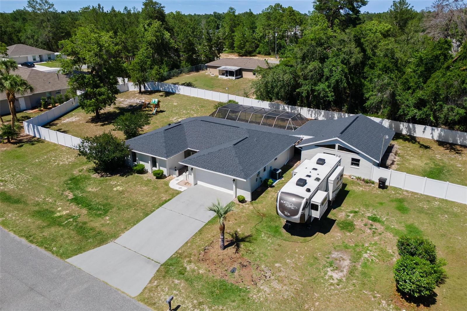 Image 48 of 53 For 5435 165th Street Road