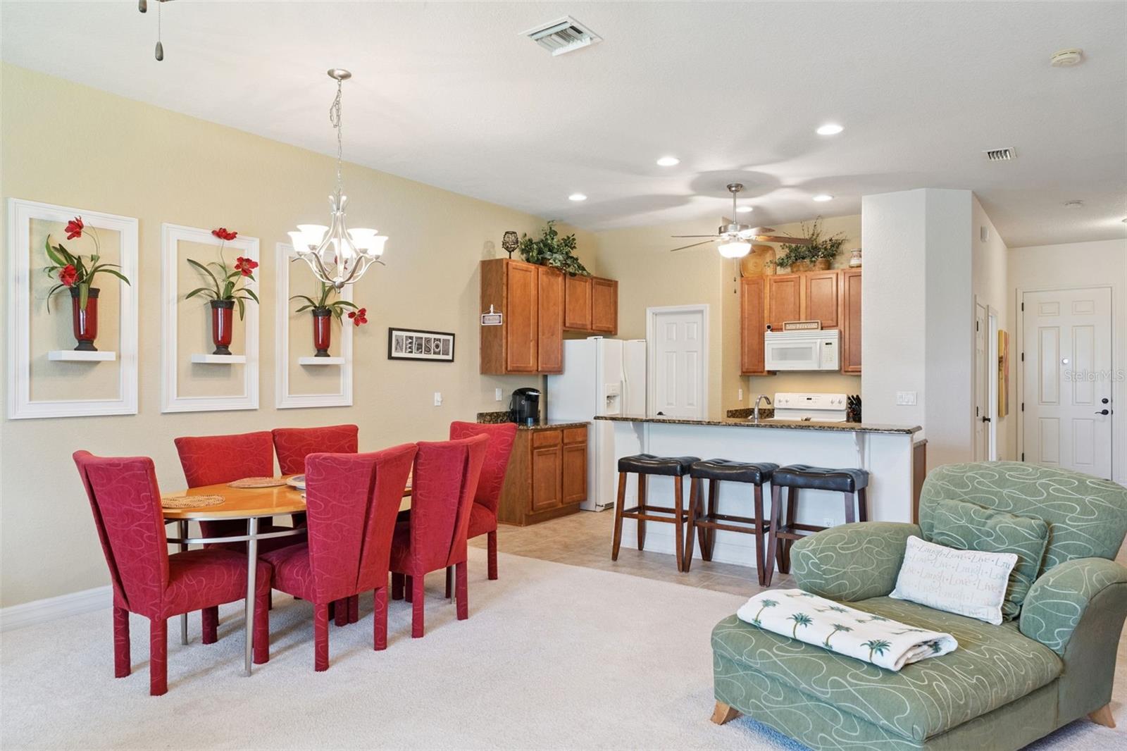 Image 11 of 52 For 1005 Green Gate Boulevard