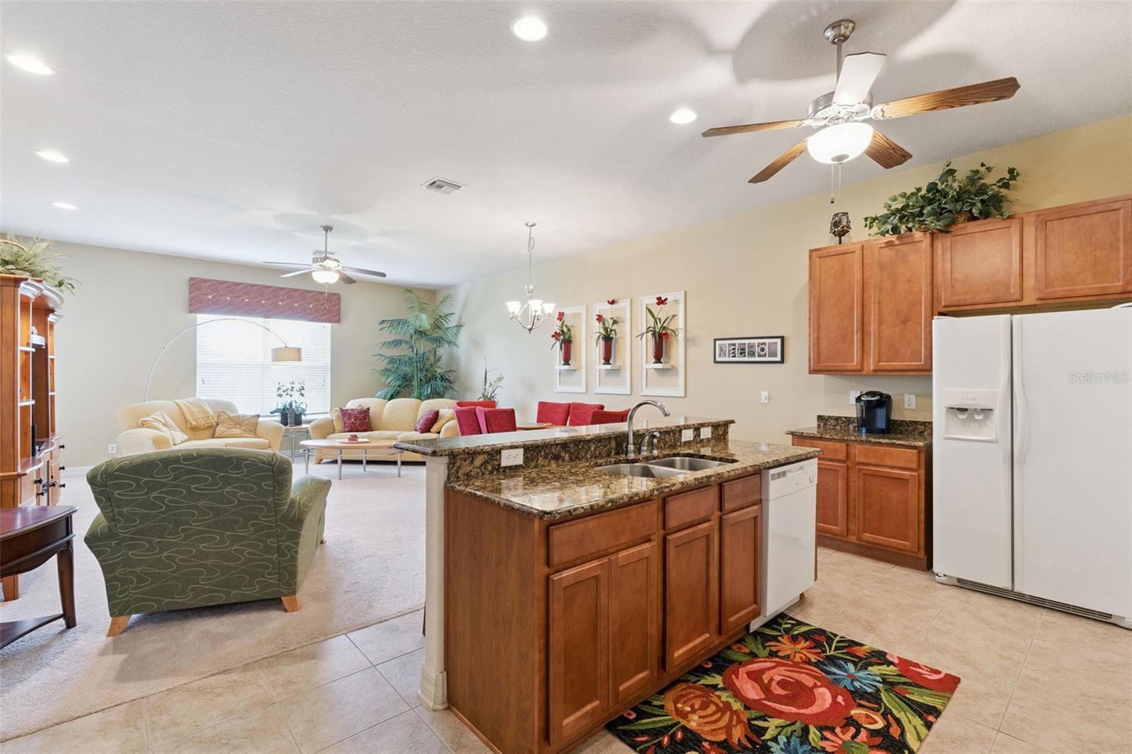 Image 13 of 52 For 1005 Green Gate Boulevard