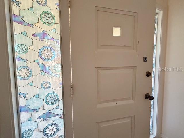 Image 3 of 44 For 121 E Pine St
