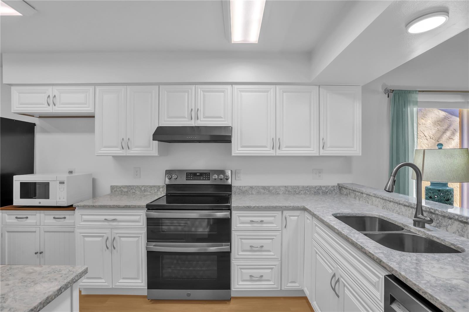 Image 11 of 31 For 1109 Dappled Elm Lane