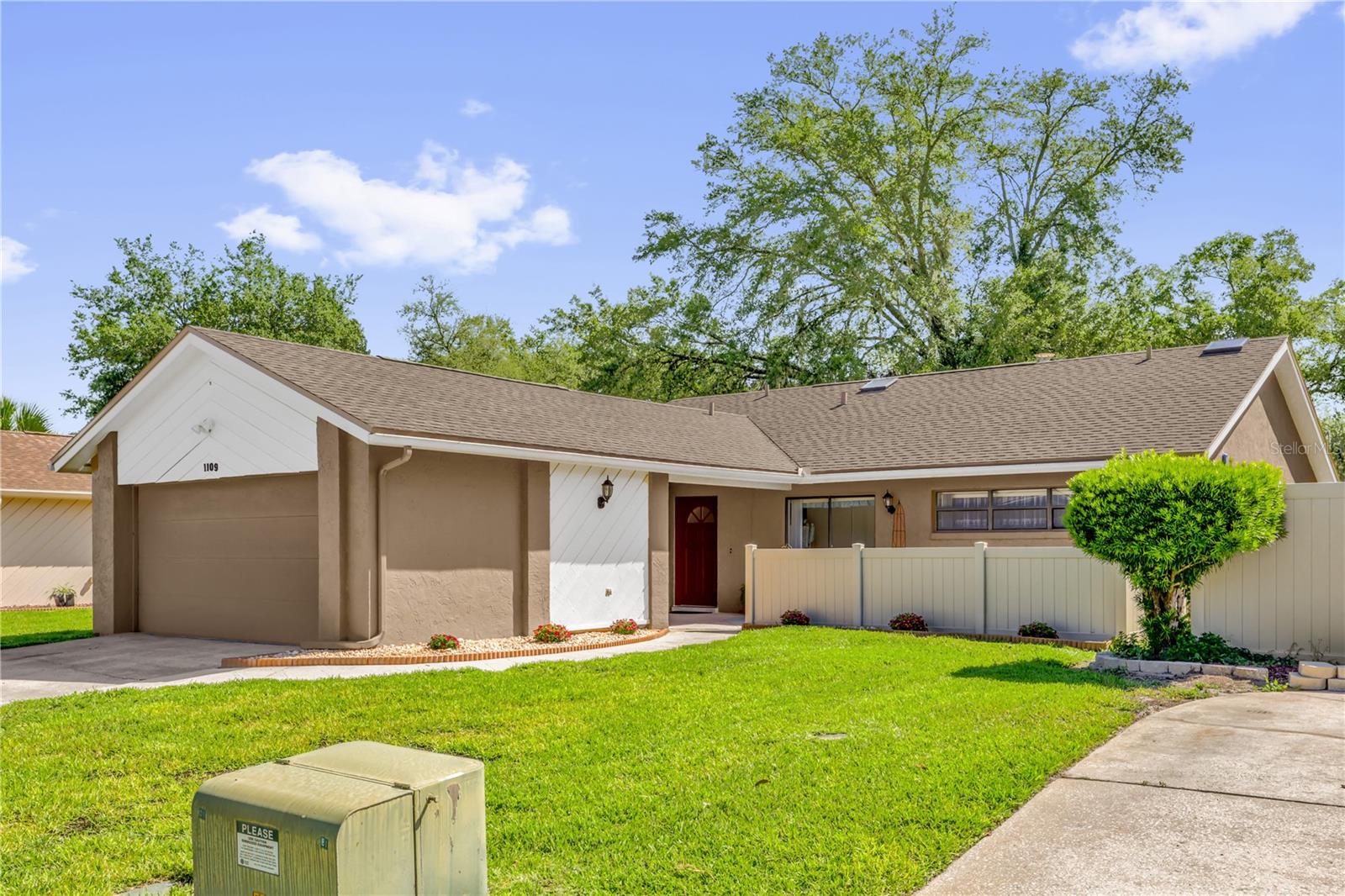 Image 2 of 31 For 1109 Dappled Elm Lane