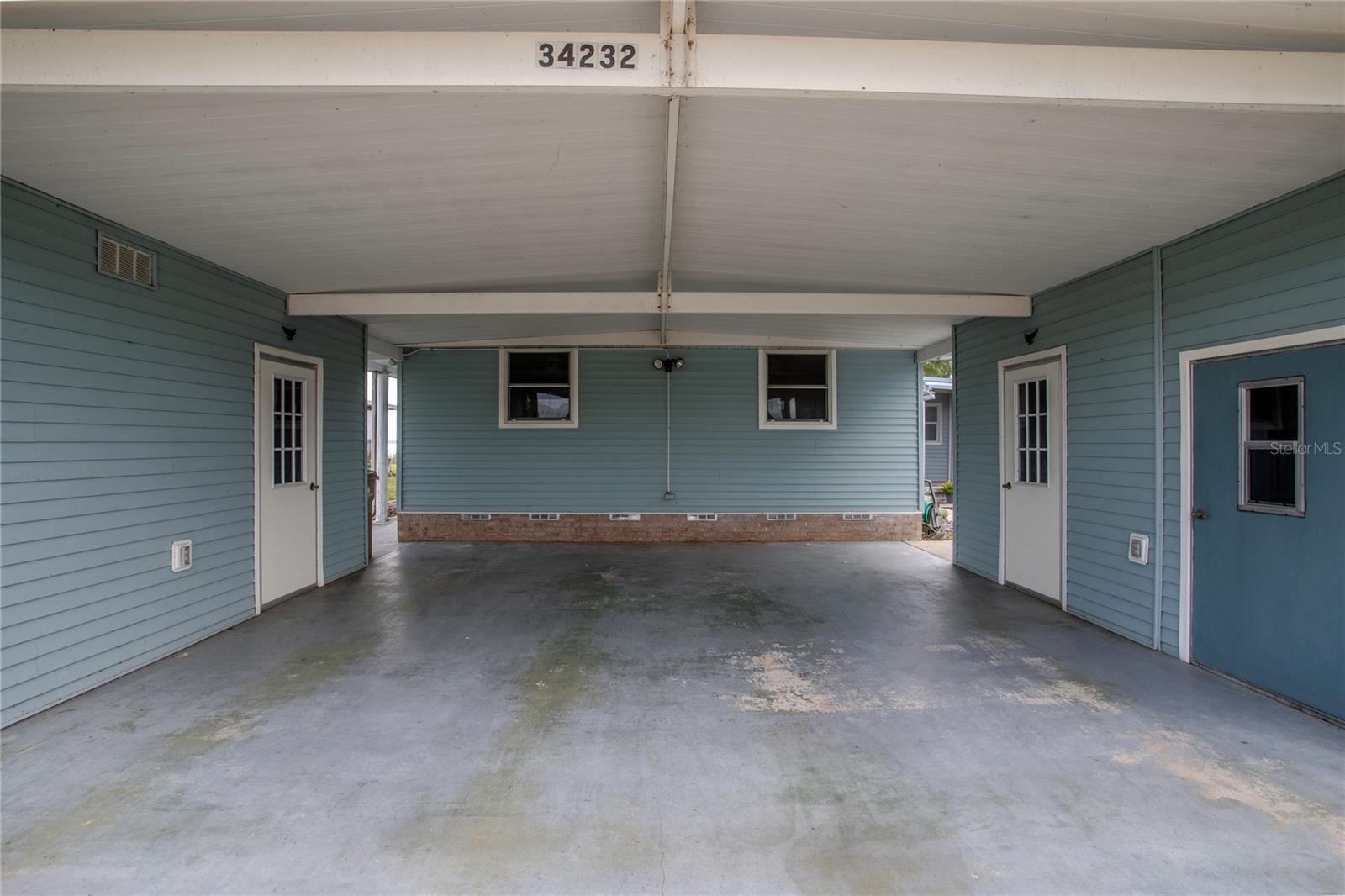 Image 4 of 35 For 34232 Island Drive