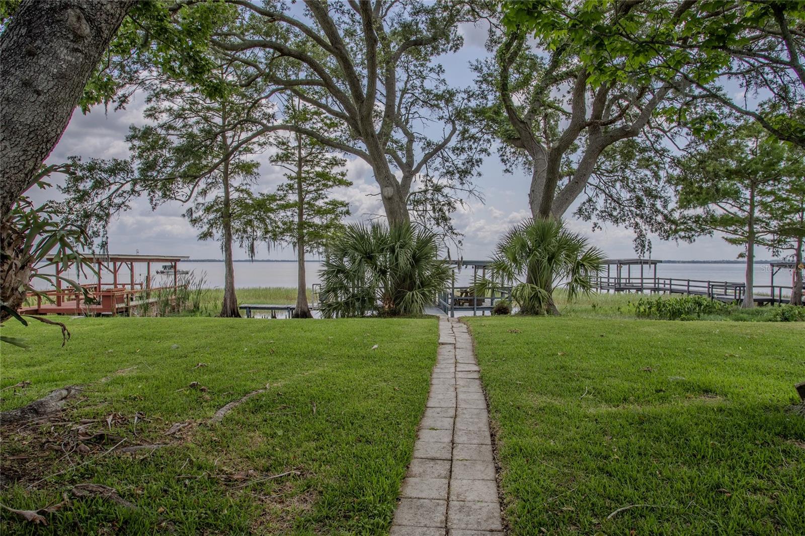 Image 7 of 35 For 34232 Island Drive