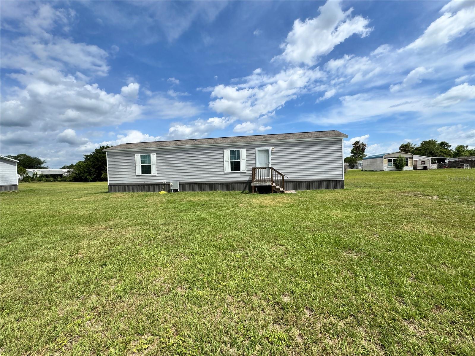 Details for 1115 12th Lane, LAKE PANASOFFKEE, FL 33538