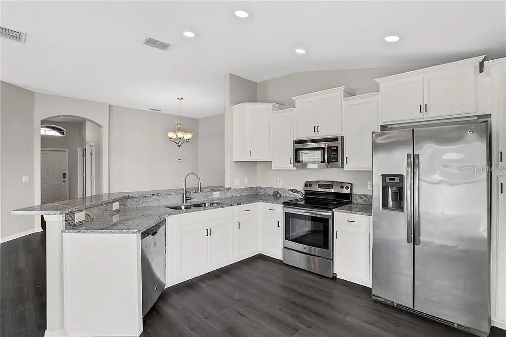 Image 13 of 28 For 4908 Havilland Drive