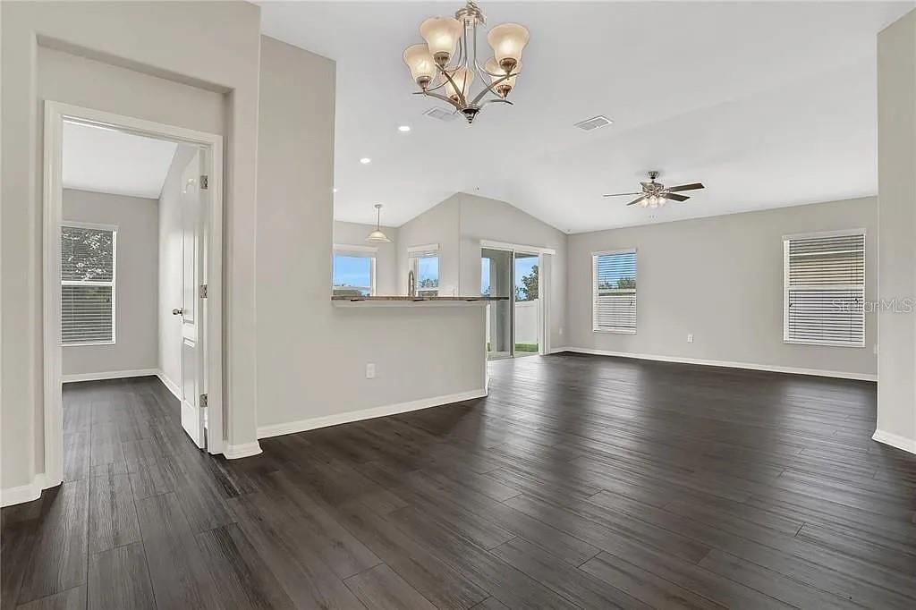 Image 17 of 28 For 4908 Havilland Drive
