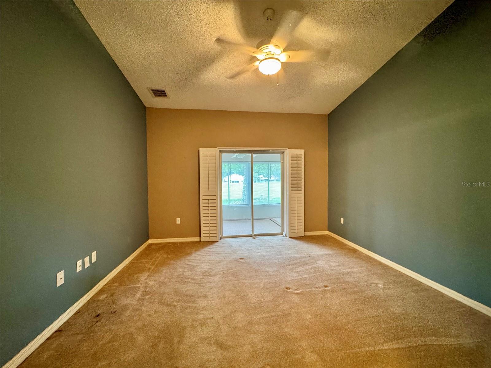 Image 13 of 27 For 549 Golfview Court